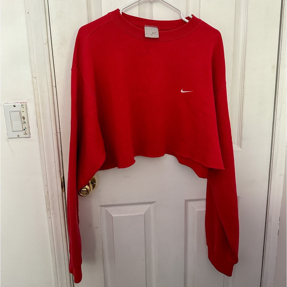 Vintage cropped oversized Nike sweatshirt
